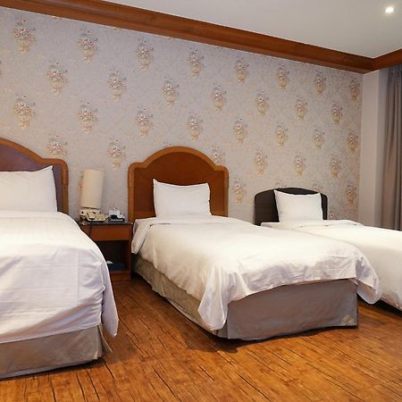 Karak Tourist Hotel Seoul Exterior photo