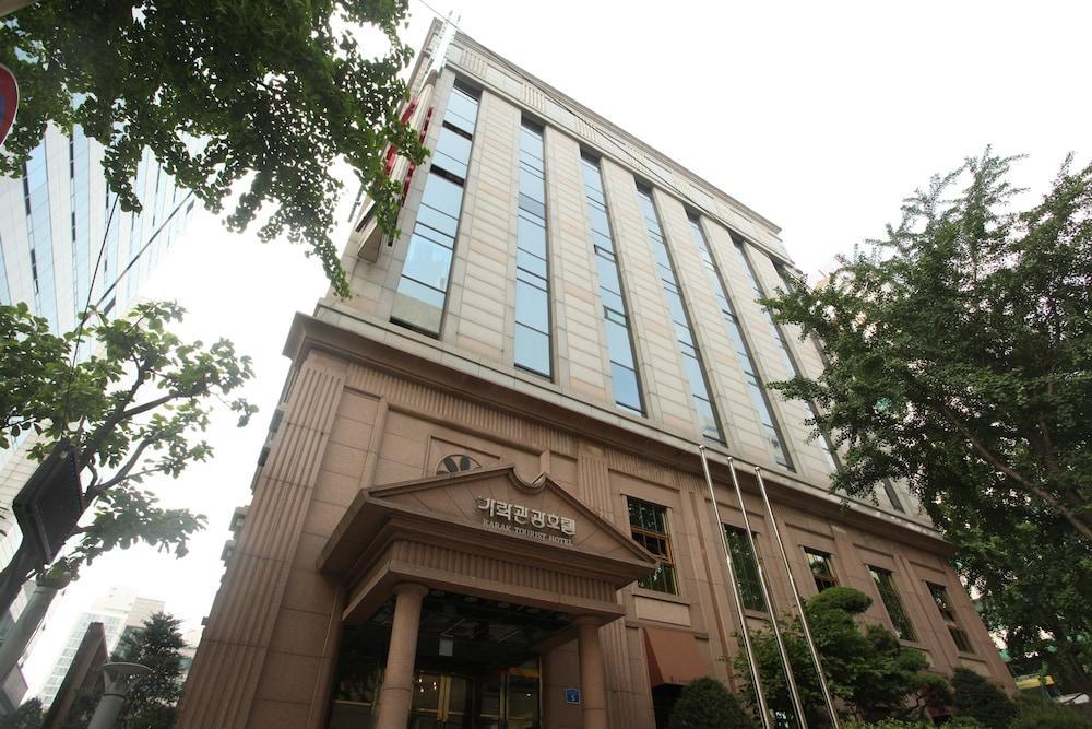 Karak Tourist Hotel Seoul Exterior photo
